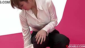 Amateur Nude Photoshoot With Maki Momoi In Lingerie