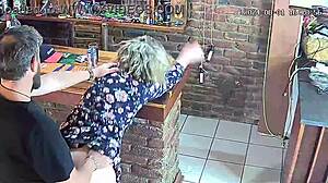 omg, ulovila sem moža, kako vara z ženo soseda...