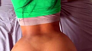 Wow, my best friend invites me to fuck on whatsapp and I eat her big ass!