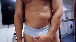 Got Sex On My First Tinder Date!