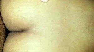 Late night wet pussy encounter