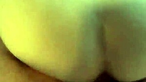 Milf ottaa kullia doggystyylissä! 💦