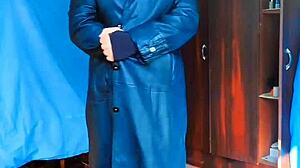 Twerking Big White Ass Sissy Crossdresser Rides Hard Cock