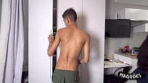 o novinho gay dives into the big pussy of the xvideos girl in doggystyle