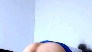 Hermanastro lets me play with his hard cock after school at uncle's house