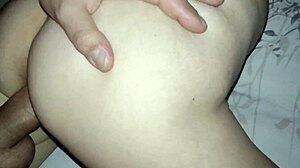 Having sex with European MILF in hotel on holiday POV 😘