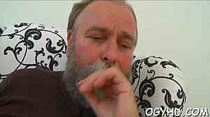 Mad old boy licks young tight pussy