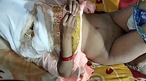 गांव की लड़की को रस्टिक देसी स्टाइल में जोर से पेला गया