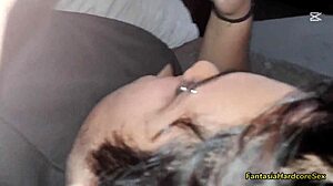 Viendo tiktoks con mi mejor amiga y al comparar sus tetas con la de una tiktoker me deja acabar en ellas