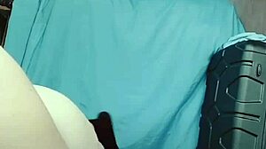 Twerking big white ass crossdresser sissy amateur gay