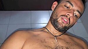 Waiting for a guy for some fun 😏