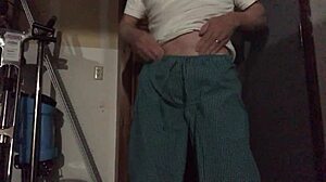 A Gentle Gay Rub Session