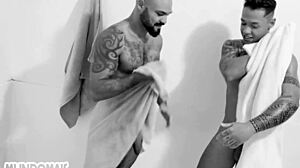 Orgia e muito sexo entre quatro amigos