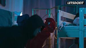 बिग डिक थीफ हॉस्टल स्लट्स को फक करते हुए कैच हुआ वाइल्ड हॉर्नी एक्शन में। देखो अब!