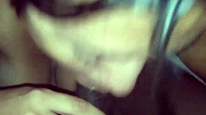 Pegando safadinha no quarto com big black cock