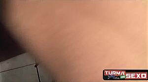 casada mulata deu o cu no pr�dio abandonado - frotinha porn star