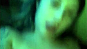 Caiu na net in anime style. Petite amateurs explore online adventures subtly.