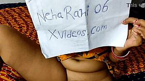 Desi sexy pussy licking