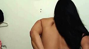 my girl masturbates with toys part 4 😏