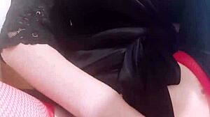 i finger my pussy and film it for my husband