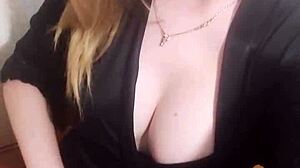 i finger my pussy and film it for my husband