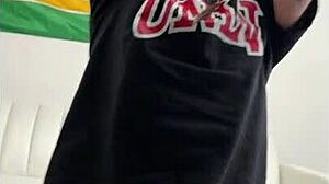 Does this college girl love sucking frat boys' cocks?