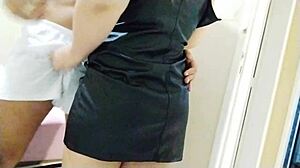 Amateurs grind on nerd in doggy style