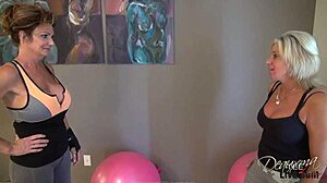 Deauxma And Payton Bounce Big Balls!