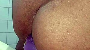 it hurts but feels good when it goes in