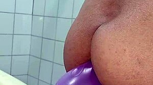 it hurts but feels good when it goes in