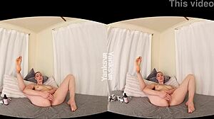 Hey, watch iris ives masturbate with her flexibility! 😘