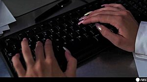 Dios, necesito polla, doc, úsame ahora