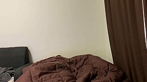 In london, this british milf is getting a creampie in bed 😏