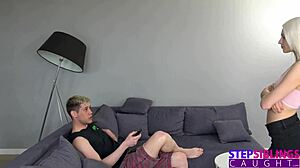 Christy White Demands Stepbro Apologize for Tit Pull - S22 E1