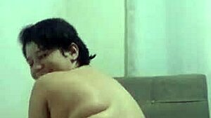 novinha cheating on boyfriend, showing wet pussy to guys 😏