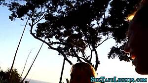 Real Lesbians Finger Cunt!