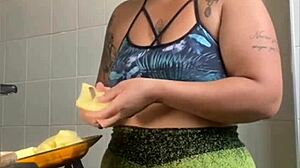 married lady pretends to cook online, but flashes her swollen pussy instead
