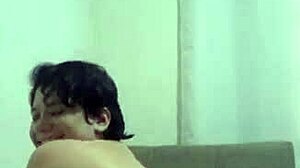 novinha cheating on boyfriend, showing wet pussy to guys 😏