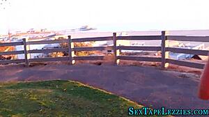 Real Lesbians Finger Cunt!