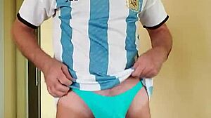 uhh, pervy papifachero rubbin' bulge in blue thong, so cold!
