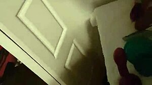 huge fuck plug gets some serious action! 🍆