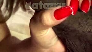 Gataaasp esposa hotwife em um gangbang interracial com 3 neg�es