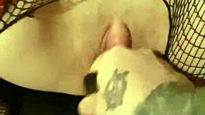 huge fuck plug gets some serious action! 🍆