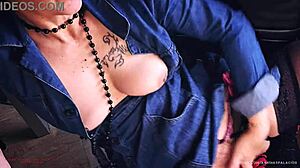 Watch the horny housewife moan as she fingers her pussy!