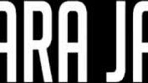 Blonde babe Sara Jay fingers herself to orgasm.