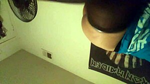 alicia playing with her pussy using toys