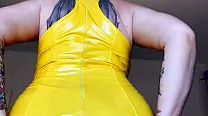 Tiiseri-kokoelma kurvikkaista isoista titeistä ja persseistä! 🔥