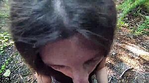 Он свршава за 3 минута од мог блоуџоба и ја гута сваку кап!