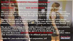 damn, inked pamela morrison rubs pussy with vibrator! 😍