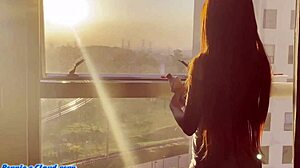 empregada gostosa pede aumento salarial e ganha pau no cu